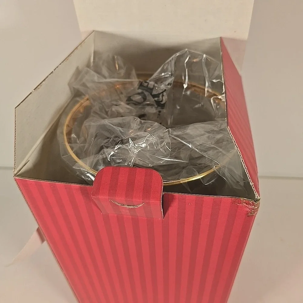 Lenox add touch